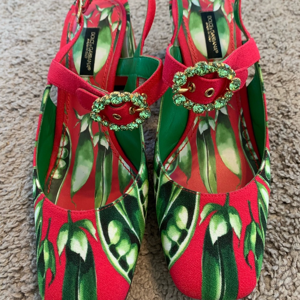 Dolce & Gabbana Mary Jane shoe 38